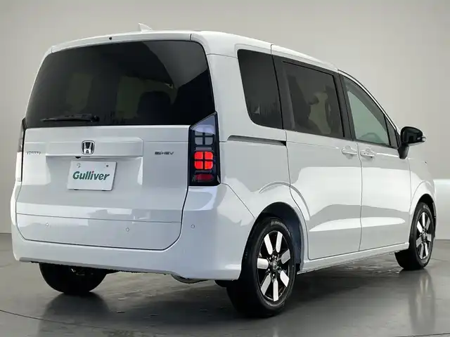 ホンダ フリード ハイブリット e:HEV AIR EX 愛知県 2025(令7)年 0.1万km未満 プラチナホワイトパール 登録済未使用車/バックカメラ/BSM/ホンダセンシング/レーダークルーズコントロール/オートハイビーム/踏み間違い防止機能/両側パワースライドドア/シートヒーター/ハーフレザーシート