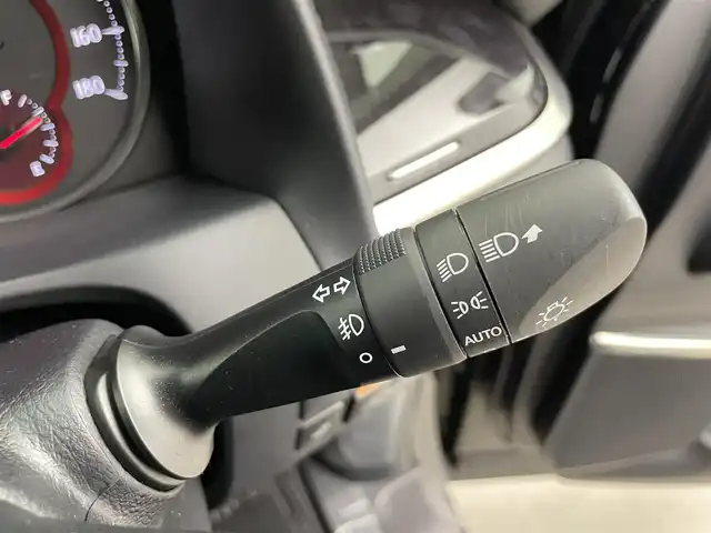 トヨタ ヴェルファイア Z Gエディション 富山県 2018(平30)年 2万km バーニングブラッククリスタルシャインガラスフレーク 純正10型ナビ（AM/FM/DVD/BT）/バックカメラ/純正12型後席モニター/両側パワースライドドア/パワーバックドア/ドライブレコーダー/ETC/レザーシート/D/N席パワーシート/D席メモリシート/シートヒーター/エアシート/ハンドルヒーター/衝突被害軽減システム/レーダークルーズコントロール/レーンキープアシスト/横滑り防止装置/純正アルミホイール/純正フロアマット/オートLEDライト/フォグライト/オートホールド付電子パーキング/ウッドコンビステアリング/ステアリングスイッチ/スマートキー