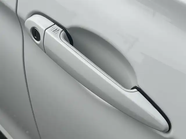 ＢＭＷ ３２０ｉ ツーリング Mスポーツ 静岡県 2013(平25)年 12万km アルピンホワイトⅢ ・純正ナビ/・バックカメラ/・ビルドインET/・前後コーナーセンサー/・HIDヘッドライト/・フォグランプ/・オートライト/・パワーシートD/N/・シートメモリD席/・シートヒーターD/N/・純正18インチアルミホイール/・純正フロアマット/・パドルシフト/・アイドリングストップ/・プッシュスタート/・スマートキー/・スペアキー1本/・電動リアゲート