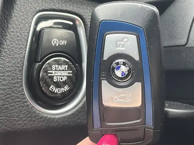 ＢＭＷ ３２０ｉ ツーリング Mスポーツ 静岡県 2013(平25)年 12万km アルピンホワイトⅢ ・純正ナビ/・バックカメラ/・ビルドインET/・前後コーナーセンサー/・HIDヘッドライト/・フォグランプ/・オートライト/・パワーシートD/N/・シートメモリD席/・シートヒーターD/N/・純正18インチアルミホイール/・純正フロアマット/・パドルシフト/・アイドリングストップ/・プッシュスタート/・スマートキー/・スペアキー1本/・電動リアゲート