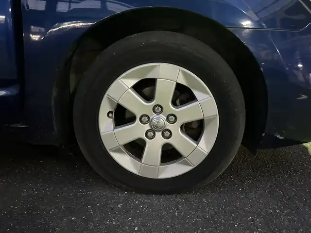 トヨタ プリウス S 静岡県 2005(平17)年 13.5万km ブルーマイカ ユーザー買取車/ステアリングスイッチ/プッシュスタート/電動格納ミラー