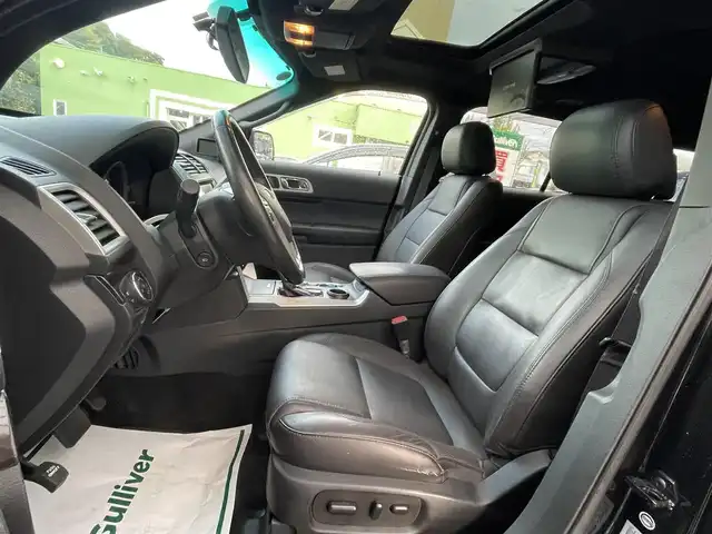 フォード エクスプローラー LTD エコブースト 埼玉県 2015(平27)年 8.1万km 黒 左ハンドル/本革シート/シートヒーター/エアーシート/パワーシート/バックカメラ/F・右サイドカメラ/社外フリップダウンモニター/クリアランスソナー/パワーバックドア/電動格納３列シート/キーレス
