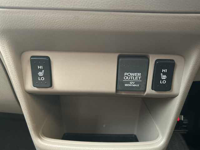 ホンダ Ｎ ＢＯＸ G 富山県 2015(平27)年 12.6万km スマートブラック ワンオーナー/４ＷＤ/純正ラジオ/型式：CX-154C/【ＣＤ/AUX】/前席シートヒーター/ＥＴＣ/純正フロアマット/プッシュスタート/スマートキー/両側スライドドア/取扱説明書/メンテナンスノート/保証書/オートエアコン