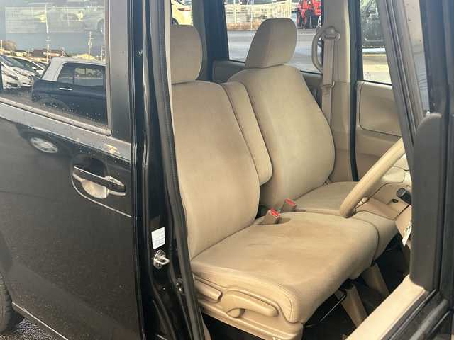 ホンダ Ｎ ＢＯＸ G 富山県 2015(平27)年 12.6万km スマートブラック ワンオーナー/４ＷＤ/純正ラジオ/型式：CX-154C/【ＣＤ/AUX】/前席シートヒーター/ＥＴＣ/純正フロアマット/プッシュスタート/スマートキー/両側スライドドア/取扱説明書/メンテナンスノート/保証書/オートエアコン