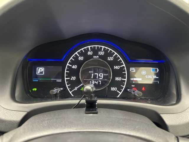 日産 ノート e－パワー X 兵庫県 2019(令1)年 5.4万km スーパーブラック 社外メモリナビ　（ケンウッド）/（CD、DVD、SD、BT、フルセグ）/アラウンドビューモニター/コーナーセンサー/インテリジェントルームミラー/エマージェンシーブレーキ/LKA/ETC/LEDヘッドライト/LEDフォグランプ/純正15インチAW/スペアキー×１