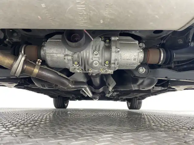 日産 ジューク ニスモ RS 神奈川県 2019(平31)年 2.9万km スーパーブラック 4WD/純正7型SDナビゲーション【MM318D-W】/フルセグ　CD DVD　AUX Bluetooth/アラウンドビューモニター/RECAROシート【革/アルカンターラ】/革巻きステアリング/ステアリングスイッチ/パドルシフト/純正前方ドライブレコーダー/純正ビルトインETC/プッシュスタート/インテリジェントキー/ニスモエアロ【フロント/サイド/リアアンダー】/純正リアスポイラー/LEDヘッドランプ/オートライト/純正18インチインチアルミホイール/電格ウインカーミラー