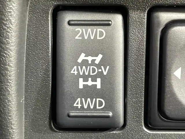 日産 ジューク ニスモ RS 神奈川県 2019(平31)年 2.9万km スーパーブラック 4WD/純正7型SDナビゲーション【MM318D-W】/フルセグ　CD DVD　AUX Bluetooth/アラウンドビューモニター/RECAROシート【革/アルカンターラ】/革巻きステアリング/ステアリングスイッチ/パドルシフト/純正前方ドライブレコーダー/純正ビルトインETC/プッシュスタート/インテリジェントキー/ニスモエアロ【フロント/サイド/リアアンダー】/純正リアスポイラー/LEDヘッドランプ/オートライト/純正18インチインチアルミホイール/電格ウインカーミラー