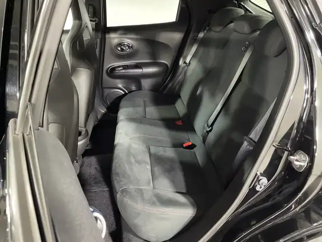 日産 ジューク ニスモ RS 神奈川県 2019(平31)年 2.9万km スーパーブラック 4WD/純正7型SDナビゲーション【MM318D-W】/フルセグ　CD DVD　AUX Bluetooth/アラウンドビューモニター/RECAROシート【革/アルカンターラ】/革巻きステアリング/ステアリングスイッチ/パドルシフト/純正前方ドライブレコーダー/純正ビルトインETC/プッシュスタート/インテリジェントキー/ニスモエアロ【フロント/サイド/リアアンダー】/純正リアスポイラー/LEDヘッドランプ/オートライト/純正18インチインチアルミホイール/電格ウインカーミラー