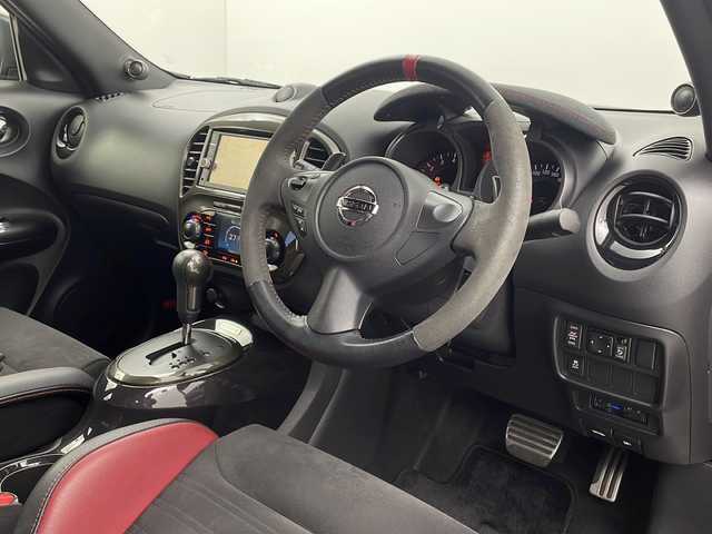 日産 ジューク ニスモ RS 栃木県 2019(平31)年 3万km スーパーブラック 4WD/ニスモエアロ/純正リアスポイラー/RECAROシート【革/アルカンターラ】/純正SDナビ【MM318D-W】/　フルセグ/CD/DVD/AUX/Bluetooth/アラウンドビューモニター/革巻きステアリング/ステアリングスイッチ/パドルシフト/純正前方ドライブレコーダー/純正ビルトインETC/プッシュスタート/LEDヘッドランプ/オートライト/純正18インチインチアルミホイール/電動格納ウインカーミラー/保証書/取扱説明書