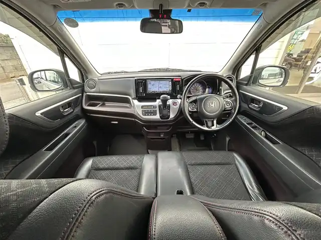 ホンダ Ｎ ＷＧＮ カスタム G ターボパッケージ 埼玉県 2014(平26)年 8.3万km プレミアムホワイトパール 純正ナビ（AM/FM/TV/BT）/クルーズコントロール/純正14インチアルミホイール/純正フロアマット/ハーフレザーシート/パドルシフト/ドアバイザー/Aストップ/キノセンヘッドライト/ステアリングリモコン/プッシュスタート/スマートキー/車両取扱説明書