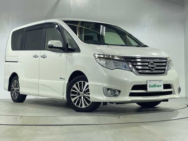日産 セレナ 神奈川県 2014(平26)年 6.4万km ブリリアントホワイトパール 純正８インチナビゲーションシステム/アラウンドビューモニター/純正フリップダウンモニター/両側パワースライドドア/クルーズコントロール/ビルトインETC/純正フロアマット/プッシュスタート/スマートキー/純正LEDヘッドライト/フォグライト/オートライト/電動格納ミラー/踏み間違い衝突防止アシスト/エマージェンシーブレーキ/車線逸脱警報/ふらつき警報