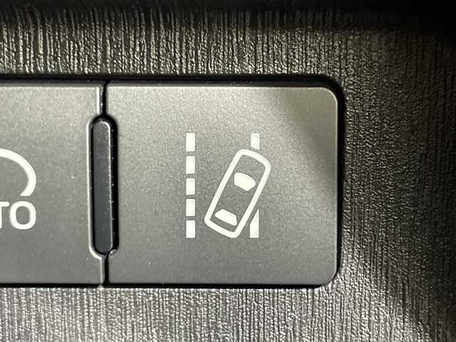 トヨタ プリウス α G ツーリングセレクション 神奈川県 2016(平28)年 6.8万km シルバーM 純正9型SDナビゲーション【NSZT-Y66T】/フルセグ　CD DVD　Bluetooth/バックカメラ/アダブティブクルーズコントロール/プリクラッシュセーフティ/レーンディパーチャーアラート/オートハイビーム/純正ビルトインETC/純正前方ドライブレコーダー/ハーフレザーシート/社外木目調/革コンビステアリング/社外シフトノブ/運転席パワーシート/PWR/ECO/EVモード/プッシュスタート/スマートキー/純正17インチアルミホイール/LEDヘッド/フォグランプ/オートライト