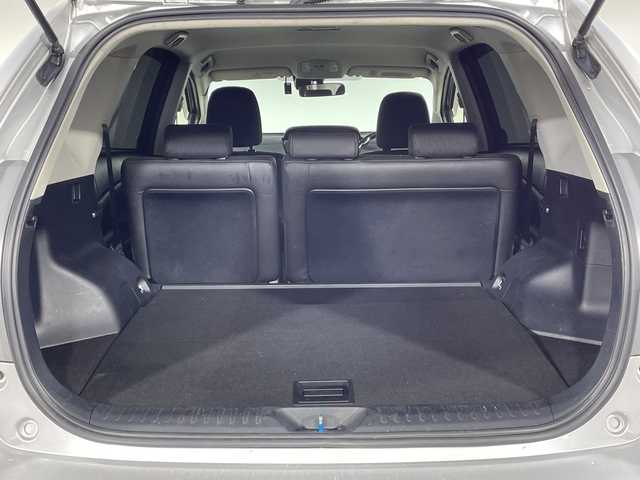 トヨタ プリウス α G ツーリングセレクション 神奈川県 2016(平28)年 6.8万km シルバーM 純正9型SDナビゲーション【NSZT-Y66T】/フルセグ　CD DVD　Bluetooth/バックカメラ/アダブティブクルーズコントロール/プリクラッシュセーフティ/レーンディパーチャーアラート/オートハイビーム/純正ビルトインETC/純正前方ドライブレコーダー/ハーフレザーシート/社外木目調/革コンビステアリング/社外シフトノブ/運転席パワーシート/PWR/ECO/EVモード/プッシュスタート/スマートキー/純正17インチアルミホイール/LEDヘッド/フォグランプ/オートライト