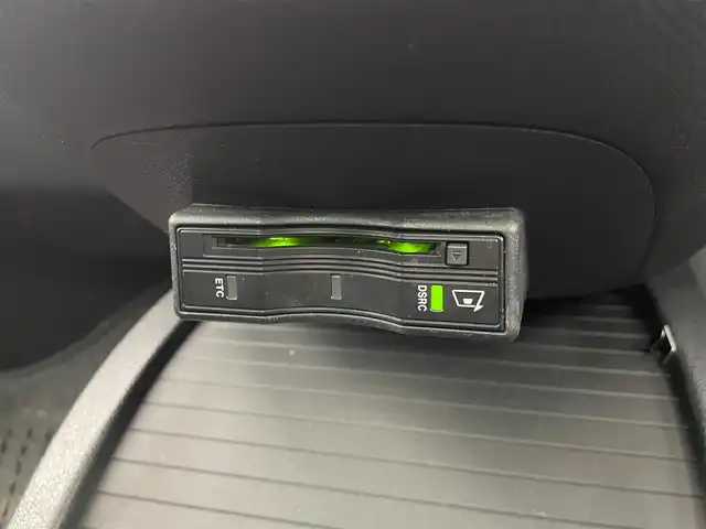 メルセデス・ベンツ Ｖ２２０ d スポーツ ロング 宮城県 2017(平29)年 9万km 黒 パノラミックルーフ/リアモニター/３６０°カメラ/ブルメスターサウンド/レーダーセーフティパッケージ/レーダークルーズコントロール/パーキングセンサー/電動パーキングブレーキ/パワーバックドア/両側パワースライドドア/黒革シート/フルセグTV/Bluetooth/CD/DVD再生/ユーザー買取車/スペアキー×1/禁煙車