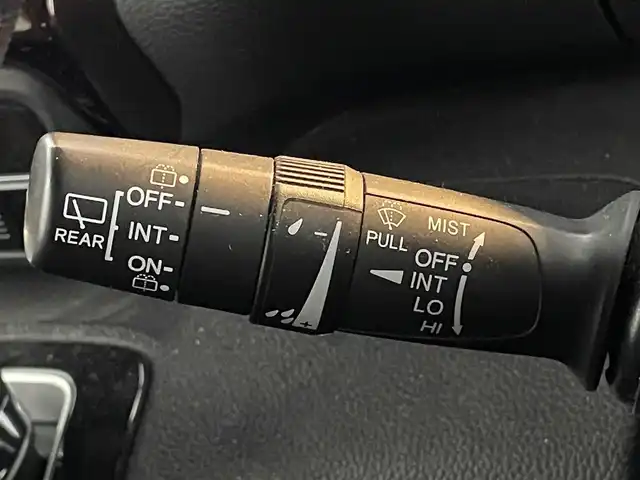 ホンダ Ｎ ＢＯＸ カスタム L ターボ 千葉県 2021(令3)年 5.3万km プラチナホワイトパール ホンダセンシング/・衝突軽減ブレーキ/レーンキープアシスト/・レーダークルーズコントロール/オートハイビーム/・コーナーセンサー(後)/純正8インチナビ(VXU-217NBi)/・フルセグ/BT/DVD/CD/USB/バックカメラ/ステアリングスイッチ/パドルシフト/ETC2.0/両側パワースライドドア/レザーシート/シートヒーター(D/N席)/LEDヘッドライト/オートライト/フォグライト/スマートキー/プッシュスタート/純正フロアマット/純正15インチAW