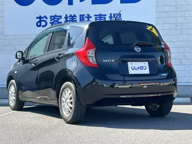 日産 ノート X 長崎県 2013(平25)年 10.8万km スーパーブラック (株)IDOMが運営する【じしゃロン長崎店】の自社ローン専用車両になりますこちらは現金またはオートローンご利用時の価格です。自社ローンご希望の方は別途その旨お申付け下さい/純正メモリナビ/・MP313D-W/BT、CD、DVD、フルセグTV、/バックカメラ/ETC/ドライブレコーダー/フロアマット/スマートキー/プッシュスタート/ライトレベライザー/保証書/取扱説明書