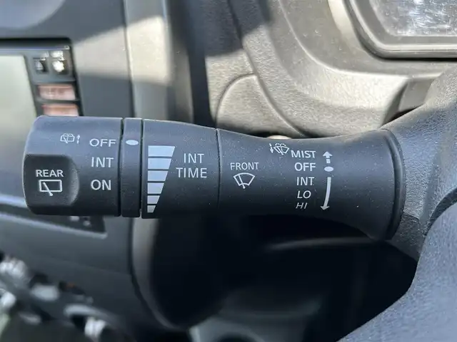 日産 ノート X 長崎県 2013(平25)年 10.8万km スーパーブラック (株)IDOMが運営する【じしゃロン長崎店】の自社ローン専用車両になりますこちらは現金またはオートローンご利用時の価格です。自社ローンご希望の方は別途その旨お申付け下さい/純正メモリナビ/・MP313D-W/BT、CD、DVD、フルセグTV、/バックカメラ/ETC/ドライブレコーダー/フロアマット/スマートキー/プッシュスタート/ライトレベライザー/保証書/取扱説明書