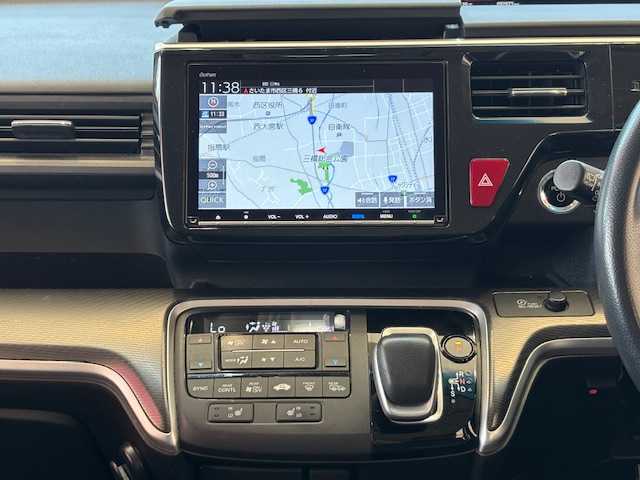 ホンダ ステップワゴン スパーダ ハイブリッド G EX ホンダセンシング 埼玉県 2018(平30)年 9.3万km プラチナホワイトパール ホンダセンシング/純正9インチSDナビ/　　CD/DVD/BT/フルセグ/バックカメラ/レーダークルーズコントロール/両側パワースライドドア/LEDオートライト/ハーフレザーシート/シートヒーター/ドライブレコーダー/スマートキー2本/ビルトインETC