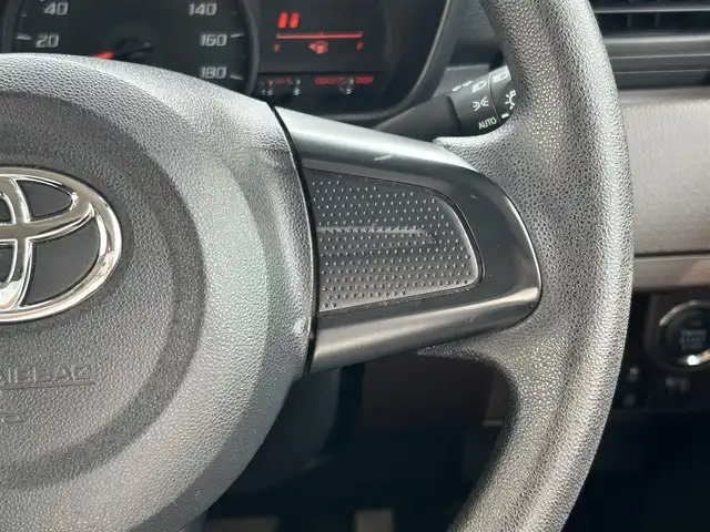 トヨタ ルーミー X S 愛知県 2018(平30)年 6.8万km マゼンタベリーマイカM ワンオーナー/純正オーディオ/アイドリングストップ/ドアバイザー/プッシュスタート/片側パワースライドドア/ETC/衝突軽減ブレーキ/コーナーセンサー/AUX