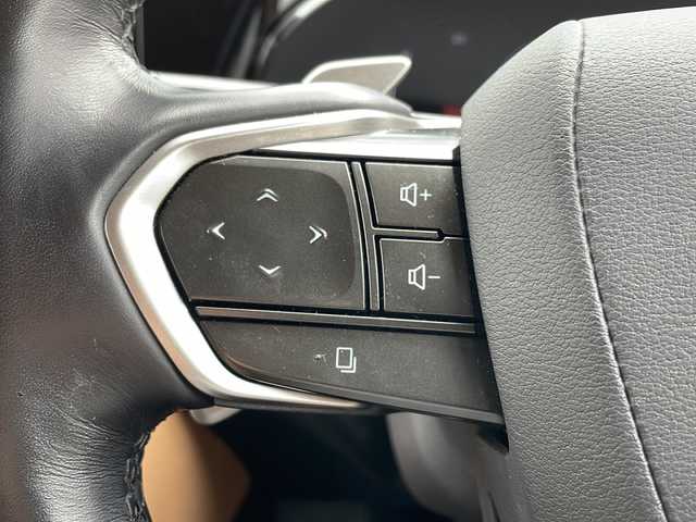 レクサス ＮＸ 250 バージョンL 神奈川県 2022(令4)年 3.3万km ソニッククロム 純正メモリナビ　フルセグTV(USB/APPLECARPLAY)/サンルーフ/プロアクティブドライビングアシスト　/ＢＳＭ/レーダークルーズコントロール/パドルシフト/パーキングサポートブレーキ　/レーンキープアシスト/ヘッドアップディスプレイ/ブラインドスポットモニター/リアクロストラフィックアラート/全方位カメラ/バックカメラ/シートヒーター/エアーシート　/レザーシート/ステアリングヒーター/クリアランスソナー　/ワイヤレス充電　/ＡＣ１００Ｖ/電動リアゲート/ETC2.0