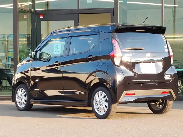 日産 デイズ ハイウェイスターX 東京都 2020(令2)年 5.5万km ブラック 純正ナビ/アラウンドビューモニター/ETC2.0/アイドリングストップ/エマージェンシーブレーキ/スマートキー/純正14インチAW