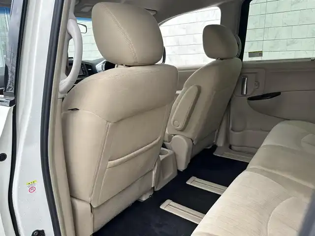 日産 エルグランド 250XG 道北・旭川 2017(平29)年 10.4万km ブリリアントホワイトパール (株)IDOMが運営する【じしゃロン旭川店】の自社ローン専用車両になります。こちらは現金またはオートローンご利用時の価格です。自社ローンご希望の方は別途その旨お申付け下さい/　/・純正ナビ(CD/DVD/BT/SD/フルセグ)/・バックカメラ/・ETC/・ドライブレコーダー/・片側パワースライドドア/・クルーズコントロール/・プッシュスタート/・スマートキー2個/・取扱説明書