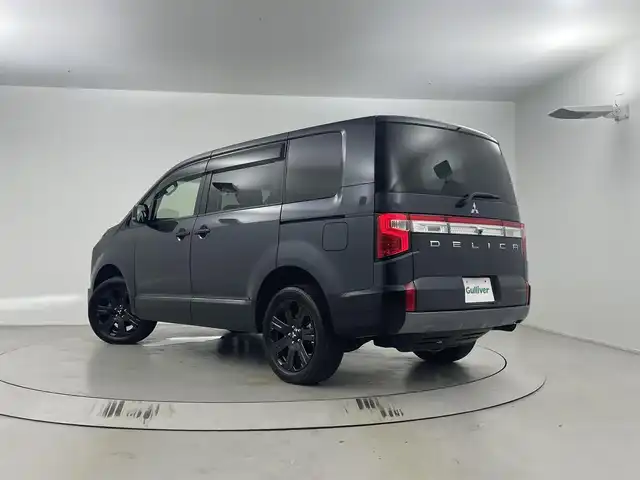 三菱 デリカＤ：５ シャモニー 埼玉県 2024(令6)年 0.4万km グラファイトグレーメタリック/ブラックマイカ SAFETY TECHNOLOGY/寒冷地仕様/アルパイン11インチナビ/(CD/DVD/Bluetooth/フルセグ)/両側パワースライドドア/クルーズコントロール/パワーシートD席/純正フロアマット/純正18インチAW/プッシュスタート/スマートキー