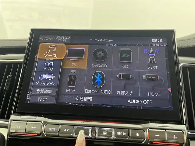三菱 デリカＤ：５ シャモニー 埼玉県 2024(令6)年 0.4万km グラファイトグレーメタリック/ブラックマイカ SAFETY TECHNOLOGY/寒冷地仕様/アルパイン11インチナビ/(CD/DVD/Bluetooth/フルセグ)/両側パワースライドドア/クルーズコントロール/パワーシートD席/純正フロアマット/純正18インチAW/プッシュスタート/スマートキー