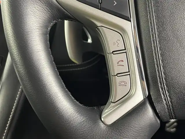 三菱 デリカＤ：５ シャモニー 埼玉県 2024(令6)年 0.4万km グラファイトグレーメタリック/ブラックマイカ SAFETY TECHNOLOGY/寒冷地仕様/アルパイン11インチナビ/(CD/DVD/Bluetooth/フルセグ)/両側パワースライドドア/クルーズコントロール/パワーシートD席/純正フロアマット/純正18インチAW/プッシュスタート/スマートキー