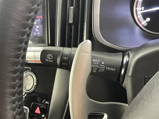 三菱 デリカＤ：５ シャモニー 埼玉県 2024(令6)年 0.4万km グラファイトグレーメタリック/ブラックマイカ SAFETY TECHNOLOGY/寒冷地仕様/アルパイン11インチナビ/(CD/DVD/Bluetooth/フルセグ)/両側パワースライドドア/クルーズコントロール/パワーシートD席/純正フロアマット/純正18インチAW/プッシュスタート/スマートキー