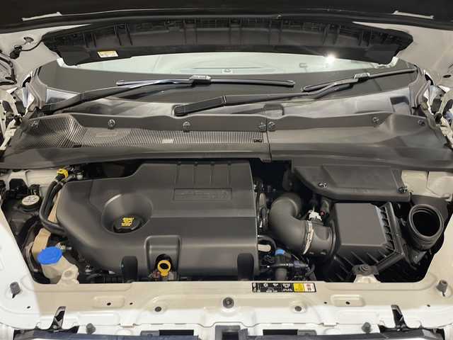 ジャガー Ｅペース S 180PS 新潟県 2018(平30)年 2.6万km ユーロンホワイト TV/FM/AM/Bluetooth/オールサーフェスプログレスコントロール/ジャガードライブコントロール/ダイナミックスタビリティコントール/全周囲カメラ/クルーズコントロール/電動10ウェイフロントシート（シートヒーター付）/VICS対応ナビゲーションプロ/パーキングアシスト/プッシュスタート/アイドリングストップ/ETC2.0/スペアキー１本/電動リアゲート/自動緊急ブレーキ（歩行者検知機能付）/レーンアシスト/盗難防止装置