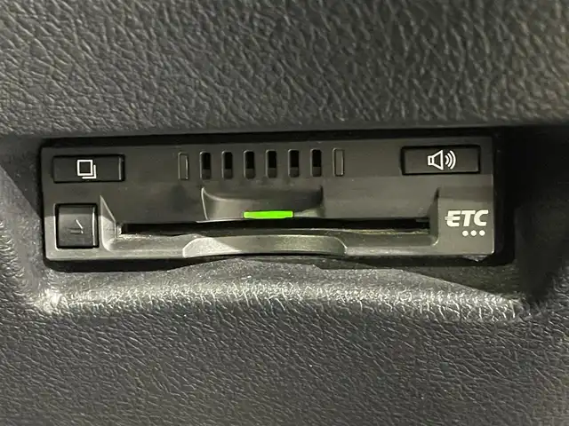 トヨタ シエンタ G 愛知県 2016(平28)年 8.1万km レッドマイカM 純正ナビ　(NSZT-W66T)/(フルセグＴＶ/Ｂｌｕｅｔｏｏｔｈ/FM/AM/SD)/両側パワースライドドア　/バックカメラ　/ビルトインＥＴＣ　/前後ドライブレコーダー　/１５インチＡＷ　/純正フロアマット　/横滑り防止装置　/ＩＳＯＦＩＸ/プッシュスタート/　　-スマートキー