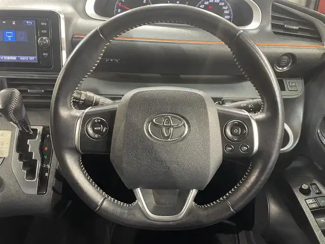 トヨタ シエンタ G 愛知県 2016(平28)年 8.1万km レッドマイカM 純正ナビ　(NSZT-W66T)/(フルセグＴＶ/Ｂｌｕｅｔｏｏｔｈ/FM/AM/SD)/両側パワースライドドア　/バックカメラ　/ビルトインＥＴＣ　/前後ドライブレコーダー　/１５インチＡＷ　/純正フロアマット　/横滑り防止装置　/ＩＳＯＦＩＸ/プッシュスタート/　　-スマートキー