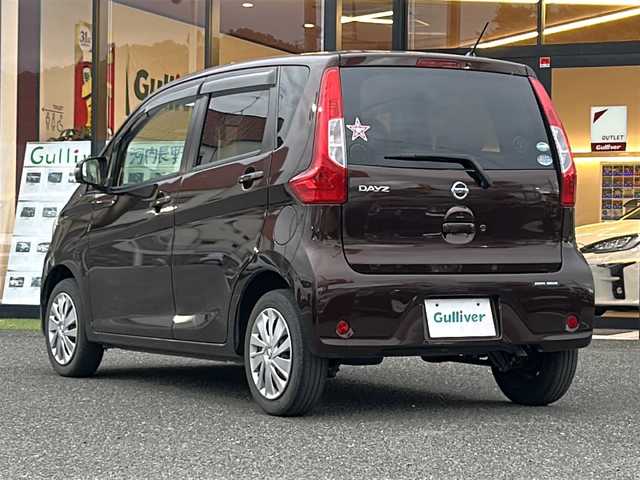 日産 デイズ X 大阪府 2017(平29)年 4.6万km モカブラウンP ワンオーナー　衝突軽減システム　７インチディーラーオプションナビ　フルセグＴＶ　Ｂｌｕｅｔｏｏｔｈ　ＣＤ　全周囲カメラ　前方ドライブレコーダー　スマートキー　スペアキー　ＥＴＣ 取扱説明書　保証書　