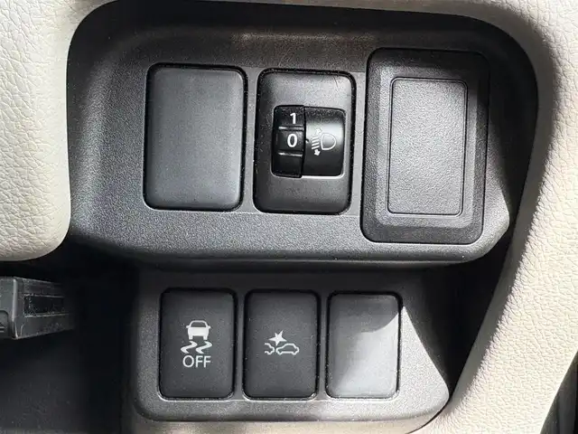 日産 デイズ X 滋賀県 2017(平29)年 4.6万km モカブラウンP 純正ナビ/【CD.Bluetooth.フルセグTV】/アラウンドビューモニター/衝突軽減ブレーキ/デジタルインナーミラー/ドライブレコーダー/ETC/アイドリングストップ/プッシュスタート/スマートキー