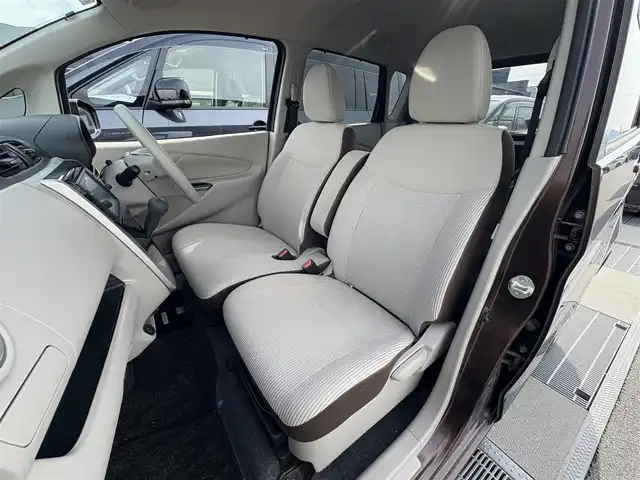 日産 デイズ X 滋賀県 2017(平29)年 4.6万km モカブラウンP 純正ナビ/【CD.Bluetooth.フルセグTV】/アラウンドビューモニター/衝突軽減ブレーキ/デジタルインナーミラー/ドライブレコーダー/ETC/アイドリングストップ/プッシュスタート/スマートキー