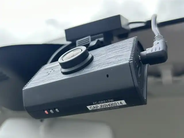 スズキ ラパン L 静岡県 2022(令4)年 5.4万km フォーンベージュM 社外7インチナビ/（CD/SD/Bluetooth/USB/iPod）/ワンセグTV/バックカメラ/ドラレコ/オートライト/コーナーセンサー/ETC/レーンキープアシスト/フルフラットシート/プッシュスタート/スマートキー/純正14SW