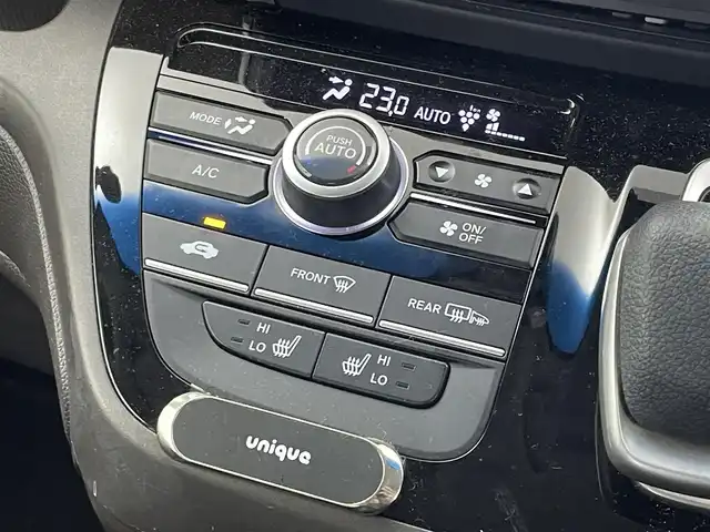 ホンダ フリード ハイブリット G ホンダセンシング 埼玉県 2020(令2)年 5万km シルバーミストグリーンM ホンダセンシング/  ACC（アダプティブクルーズコントロール）/  LKAS（車線維持支援システム）/　衝突軽減ブレーキ（CMBS）/　誤発進抑制機能/　後方誤発進抑制機能/　後方誤発進抑制機能/　歩行者事故低減ステアリング/　路外逸脱抑制機能/　先行車発進お知らせ機能/　標識認識機能/純正9インチナビ（VXM-207VFNi）/　DTV CD DVD BT iPod SD SDREC/両側パワースライドドア/バックカメラ/フリップダウンモニター/前席シートヒーター/後席サンシェード/前方ドライブレコーダー/VSA（ビークルスタビリティアシスト）/ビルトインETC/エンジンスタートボタン/スマートキー/LEDオートライト/純正フロアマット/純正アルミホイール