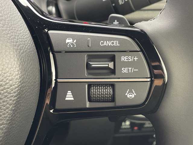 ホンダ ステップワゴン スパーダ eHEV 群馬県 2025(令7)年 0.1千km クリスタルブラックパール 登録済未使用車　純正１５．６型後席モニター　純正１１．４型ナビ　両側電動スライドドア　電動リアゲート　アダプティブクルーズコントロール　レーンキープアシスト　ＢＳＭ　前席シートヒーター　ハーフレザー