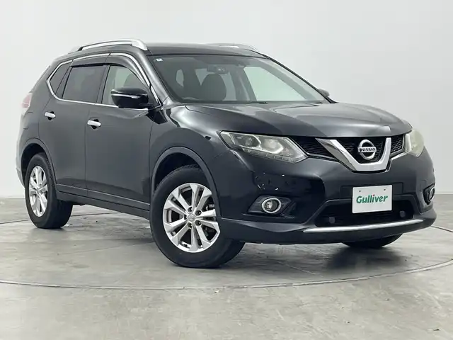 日産 エクストレイル 20Xt エマージェンシーブレーキ 群馬県 2016(平28)年 5.3万km ダイヤモンドブラック 純正ナビ　フルセグＴＶ　全周囲カメラ　電動リアゲート　ダウンヒルアシストコントロール　レザーシート　シートヒーター　エアーシート　ステアリングスイッチ　クルーズコントロール　ビルトインＥＴＣ　禁煙車