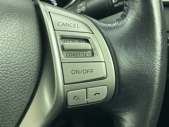 日産 エクストレイル 20Xt エマージェンシーブレーキ 群馬県 2016(平28)年 5.3万km ダイヤモンドブラック 純正ナビ　フルセグＴＶ　全周囲カメラ　電動リアゲート　ダウンヒルアシストコントロール　レザーシート　シートヒーター　エアーシート　ステアリングスイッチ　クルーズコントロール　ビルトインＥＴＣ　禁煙車