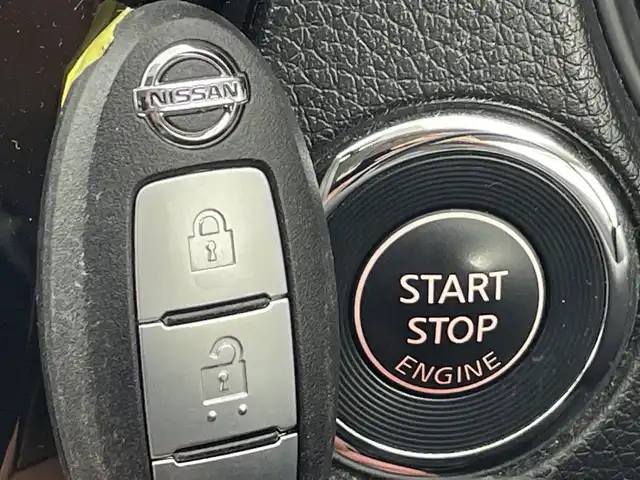 日産 エクストレイル 20Xt エマージェンシーブレーキ 群馬県 2016(平28)年 5.3万km ダイヤモンドブラック 純正ナビ　フルセグＴＶ　全周囲カメラ　電動リアゲート　ダウンヒルアシストコントロール　レザーシート　シートヒーター　エアーシート　ステアリングスイッチ　クルーズコントロール　ビルトインＥＴＣ　禁煙車