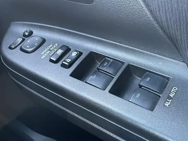 トヨタ ヴェルファイア 2．4Z 滋賀県 2009(平21)年 12.4万km ブラック サンルーフ/純正HDDナビ/・CD/DVD/バックカメラ/片側パワースライドドア/スマートキー/LEDオートライト