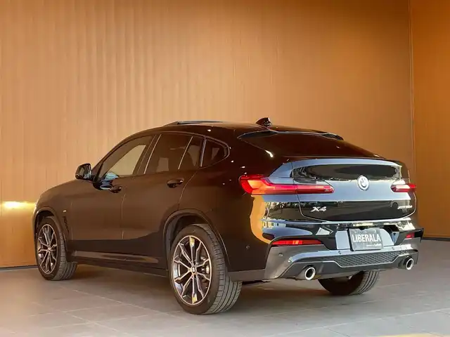 ＢＭＷ Ｘ４ xDrive 20d Mスポーツ 愛知県 2020(令2)年 3.7万km サファイアブラックP サンフール/茶革/純正ナビ/フルセグTV/360度カメラ　/Apple Car Play/インテリジェントセーフティ/ACC/LKA/BSM/ハンズフリーテールゲート/アダプティブLEDヘッドライト/ヘッドアップディスプレイ/ETC/オートマチックハイビーム/純正20インチAW