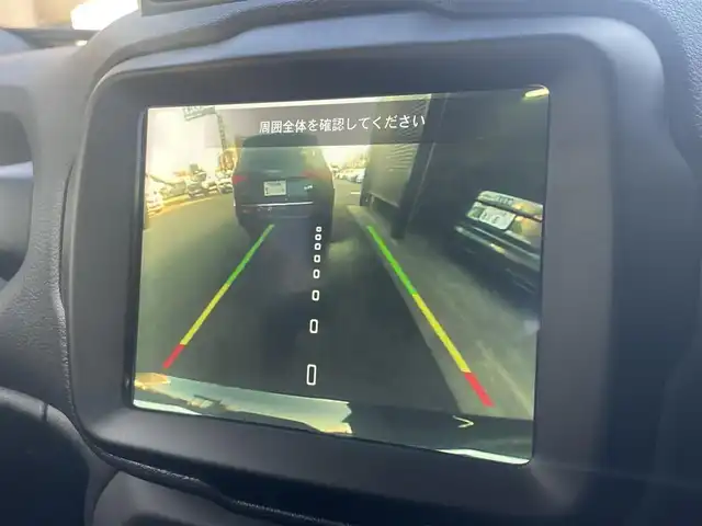 クライスラー・ジープ ジープ レネゲード リミテッド 高知県 2020(令2)年 3.2万km 黒 純正ナビ/【フルセグTV/BT/Applecarplay/Android Auto】/アドバンストブレーキアシスト/LaneSenseTM車線逸脱警報プラス/前面衝突警報（クラッシュミティゲーション付）/ブラインドスポットモニター / リアクロスパスディテクション/Parkviewリアバックアップカメラ/ParkSenseリアパークアシスト/エレクトロニック・スタビリティ・コントロール（横滑り防止）/エレクトロニック・ロール・ミティゲーション（車線逸脱防止）/オールスピードトラクションコントロール（タイヤ空転防止）/アダプティブクルーズコントロール/LEDヘッドライト（デイタイム・ランニング・ライト付）/黒レザーシート/シートヒーター/ステアリングヒーター/純正17インチアルミホイール/前後ドラレコ