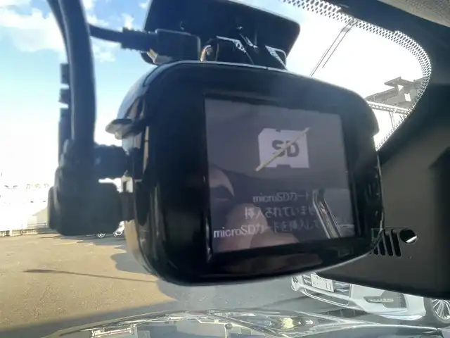 クライスラー・ジープ ジープ レネゲード リミテッド 高知県 2020(令2)年 3.2万km 黒 純正ナビ/【フルセグTV/BT/Applecarplay/Android Auto】/アドバンストブレーキアシスト/LaneSenseTM車線逸脱警報プラス/前面衝突警報（クラッシュミティゲーション付）/ブラインドスポットモニター / リアクロスパスディテクション/Parkviewリアバックアップカメラ/ParkSenseリアパークアシスト/エレクトロニック・スタビリティ・コントロール（横滑り防止）/エレクトロニック・ロール・ミティゲーション（車線逸脱防止）/オールスピードトラクションコントロール（タイヤ空転防止）/アダプティブクルーズコントロール/LEDヘッドライト（デイタイム・ランニング・ライト付）/黒レザーシート/シートヒーター/ステアリングヒーター/純正17インチアルミホイール/前後ドラレコ