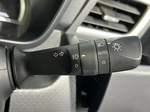 トヨタ ルーミー カスタムG－T 大阪府 2020(令2)年 4.4万km ターコイズブルーマイカメタリック 純正ナビ（DVD/CD/BT）/フルセグTV/バックカメラ/コーナーセンサー/ETC/前後ドラレコ/前席シートヒーター/両側パワースライド/ステアリングスイッチ/レーダークルーズ/フリップダウンモニター/オートエアコン/オートライト/オートハイビーム/オートホールド/純正アルミホイール/純正フロアマット