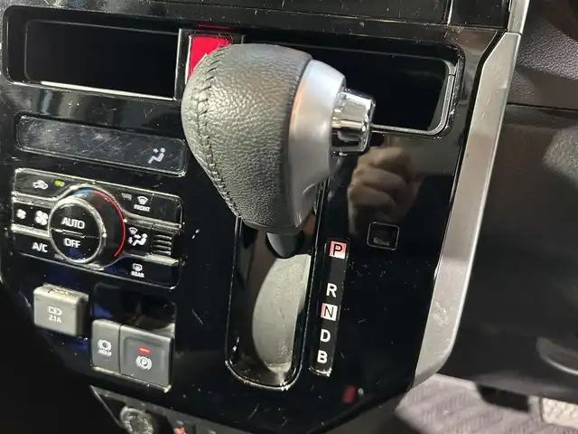 トヨタ ルーミー カスタムG－T 大阪府 2020(令2)年 4.4万km ターコイズブルーマイカメタリック 純正ナビ（DVD/CD/BT）/フルセグTV/バックカメラ/コーナーセンサー/ETC/前後ドラレコ/前席シートヒーター/両側パワースライド/ステアリングスイッチ/レーダークルーズ/フリップダウンモニター/オートエアコン/オートライト/オートハイビーム/オートホールド/純正アルミホイール/純正フロアマット