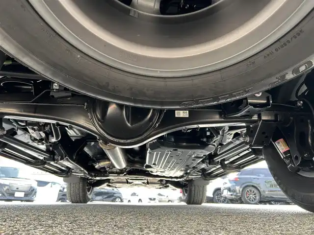 トヨタ ランドクルーザー GRスポーツ 滋賀県 2023(令5)年 0.2万km プレシャスホワイトパール ワンオーナー/寒冷地仕様/・ＰＴＣ（補助）ヒーター/・リアフォグランプ/リヤシートエンターテイメントシステム/クールBOX/サンルーフ/ルーフレール/ＪＢＬプレミアムサウンドシステム/Ｔ－Ｃｏｎｎｅｃｔ12.3インチナビゲーションシステム/(AM/FM/CD/DVD/TVフルセグ/Bluetooth/サウンドライブラリ/Miracast/USB/SD)/Toyota Safety Sense/・プリクラッシュセーフティ/・レーントレーシングアシスト/・レーダークルーズコントロール/・ロードサインアシスト/パノラミックビューモニター：マルチテレインモニター/ブラインドスポットモニター/横滑り防止装置/ETC2.0/シートヒーターD/N2列目/シートベンチレーションD/N2列目/ステアリングヒーター/ステアリングスイッチ/ハンズフリーフォン/電動リアゲート/コーナーセンサー/オートエアコン（後席）/オートハイビーム/オートライト/LEDヘッドライト/フロントフォグ/電動格納ミラー/パワーシートD/N/シートメモリー/革巻きステアリング/純正フロアマット/電動サードシート/電子パーキング/ブレーキホールド/AC100V