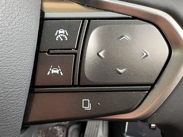 レクサス ＲＺ 300e バージョンL 大阪府 2024(令6)年 1.3万km グラファイトブラックガラスフレーク OP:パノラマルーフ(ルーフシェード付き)/OP:マークレビンソンプレミアムサウンド/OP:アドバンスドパーク＋パーキングサポートブレーキ/OP:デジタルインナーミラー/OP:おくだけ充電/純正14インチディスプレイオーディオ＋/・AM/FM/BT/フルセグ/・Apple car play/Android auto/パノラミックビューモニター/ナビ連動前後ドラレコ/ヘッドアップディスプレイ/電動リアゲート/D/Nパワーシート/Dメモリシート/D/N/二列目シートヒーター/D/Nエアシート/ステアリングヒーター/レクサスセーフティーシステム＋/・プリクラッシュセーフティー/・レーンディパーチャーアラート/・レーントレーシングアシスト/・レーンチェンジアシスト/・レーダークルーズコントロール/・アダプティブハイビームシステム/・ロードサインアシスト/・発進遅れ告知/・ドライバー異常時対応/・ドライバーモニター連携/・フロントクロストラフィックアラート/・プロアクティブドライビングアシスト/・ブラインドスポットモニター/LEDヘッドライト/ETC2.0/保証書/記録簿R6/R7/スペアキー/カードキー/充電ケーブル積み込み